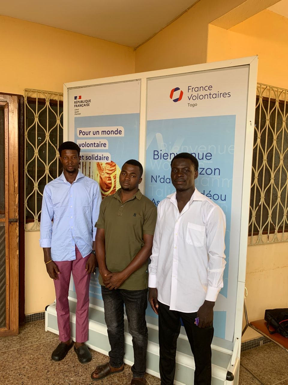 Dépôt officiel d’inscription de Gardiens de la Terre auprès de France Volontaires Togo