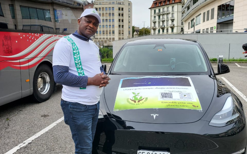 Notre engagement roule désormais à l'électrique : présentation du nouveau véhicule de l'association.